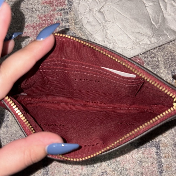 Brand New Coach Pebble Leather Small Wristlet - Picture 2 of 3